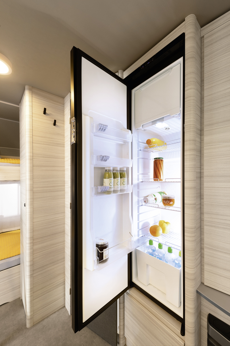 DET_c_joy_ACTIVE_480_QLK_Kuehlschrank_RET_070825-Screen