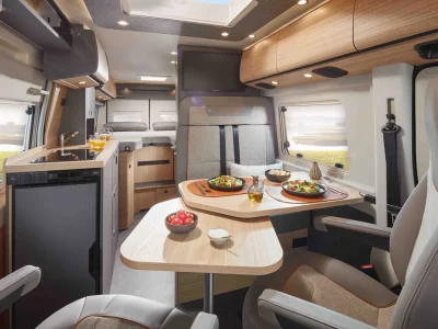 Malibu First Class Sitzgruppe mit zwei Tischen und Küche