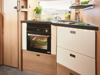 Malibu Vollintegrierter Küche mit Backofen und Spüle
