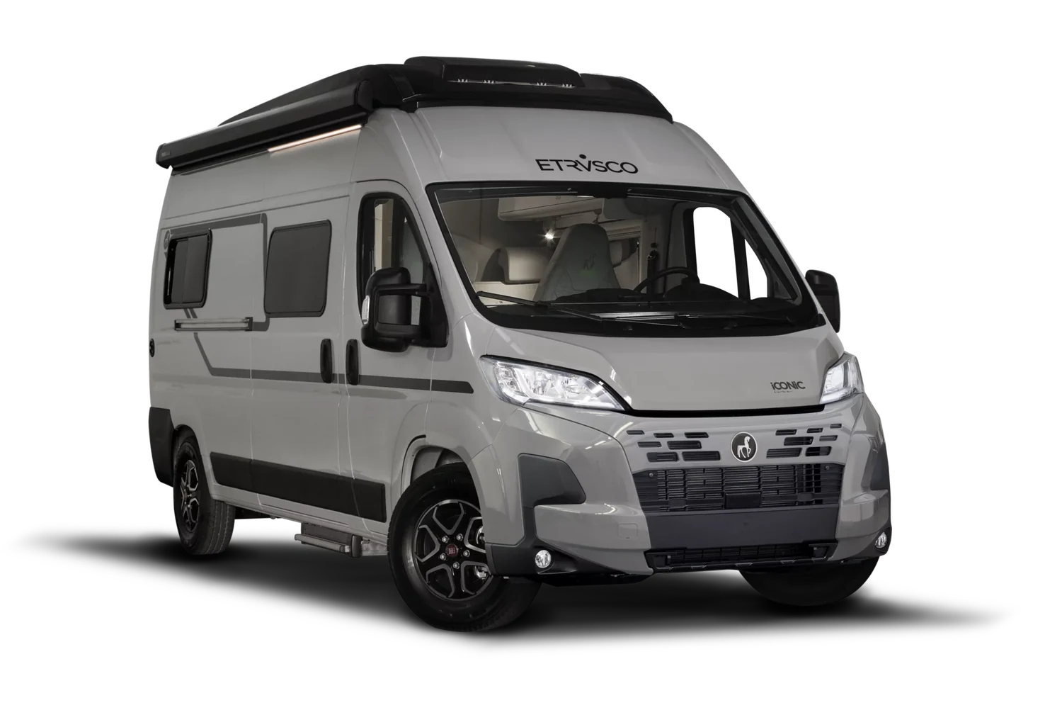 Etrusco Campervan mit ausklappbarer Markise und Dachreling
